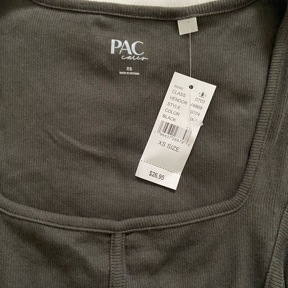 Pacsun short sleeve top - Picture 2 of 3